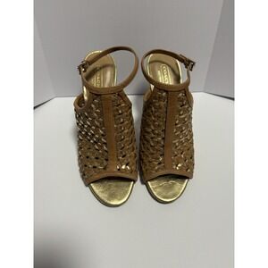 Coach Women's Woven Leather Peep Toe 3‎ Inch Heels Size 8 Cute For Fall! 💯